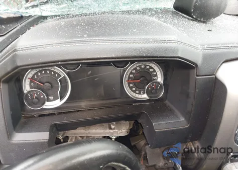 2018 Ram 1500 Laramie 4X4 6'4 Box from USA, damaged, VIN 1C6RR7JTXJS120528